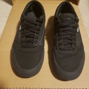 Vans "Chima Ferguson" (Size 8.5 M) *BARELY WORN*